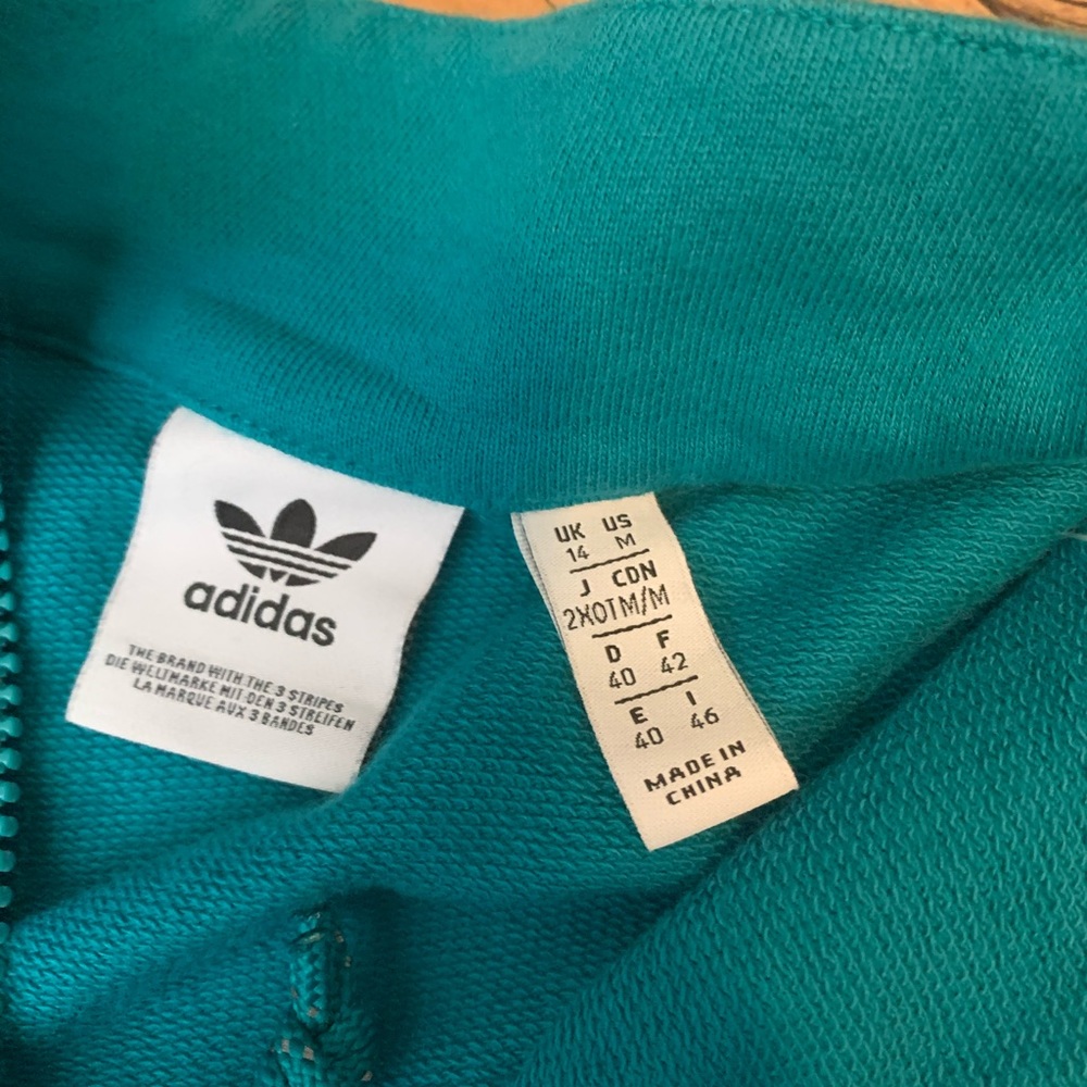 Adidas sweatsuit with cropped quarter zip top and leggings - Picture 5 of 5